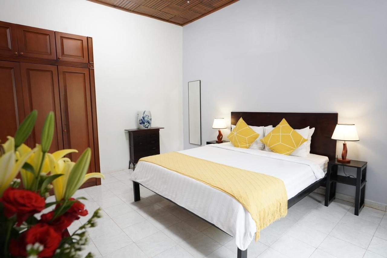 Birdcage Boutique Hotel Phnom Penh Exterior photo